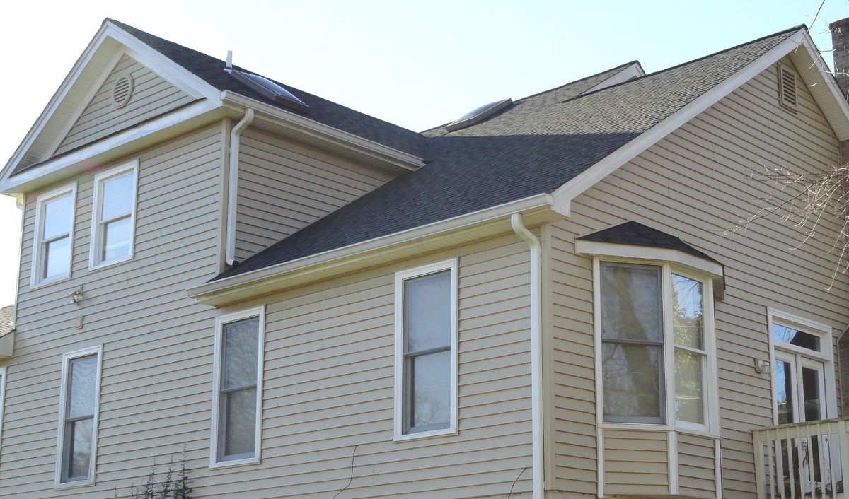Certainteed Weatherboards James Hardieplank Siding Identification Installation Fiber Cement Siding Caulking Clearance Gap Specifications How To Diagnose The Cause Choose A Cure For Fiber Cement Lap Siding Butt